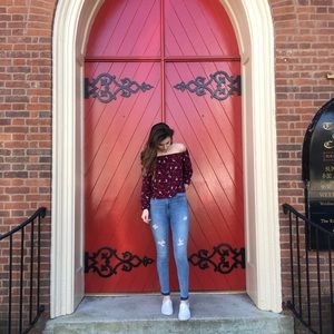 Meet your Posher, Cacaroline